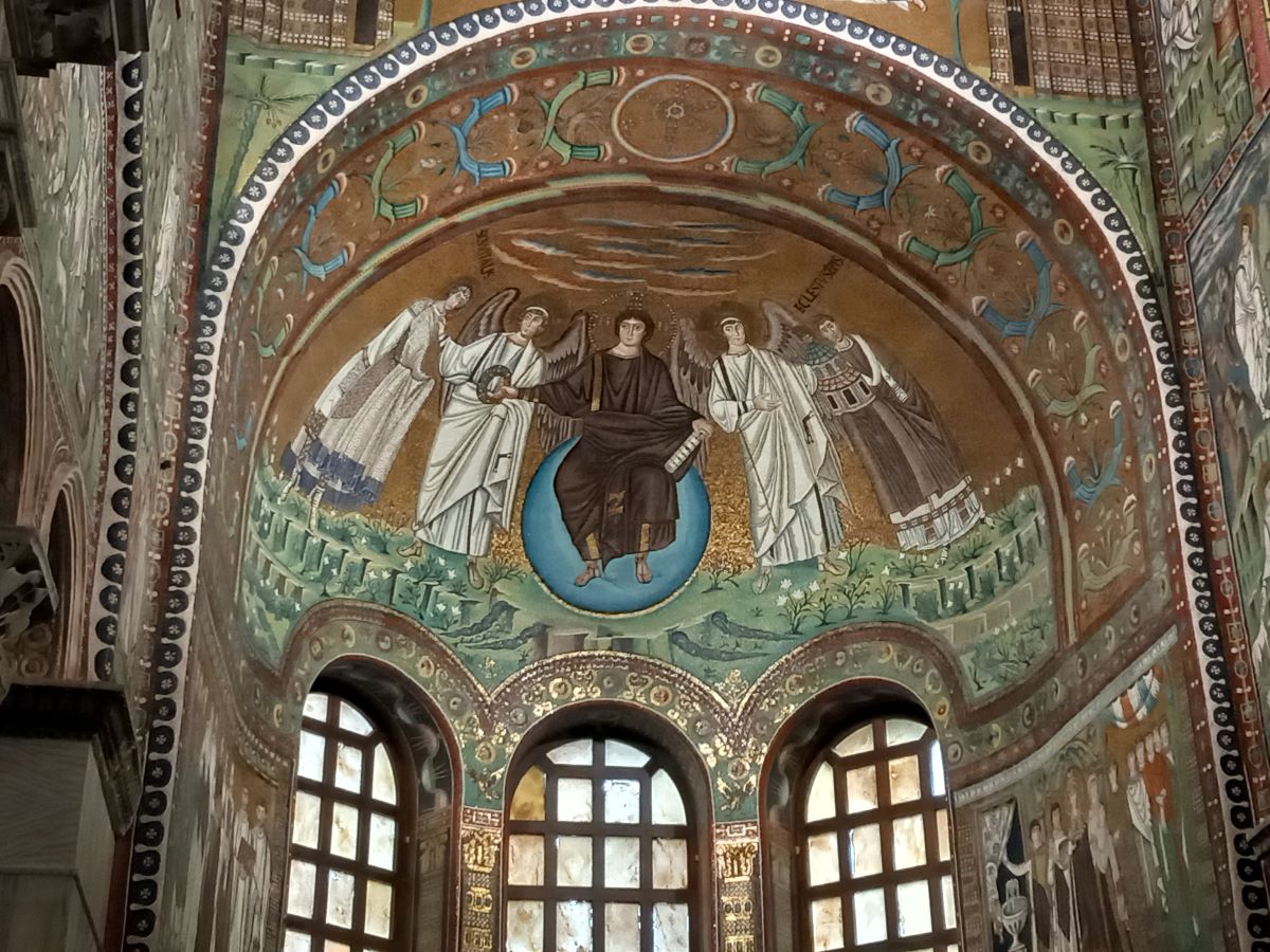 wp-content/uploads/2024/12/Christ-on-throne-San-Vitale-Basilica.jpg