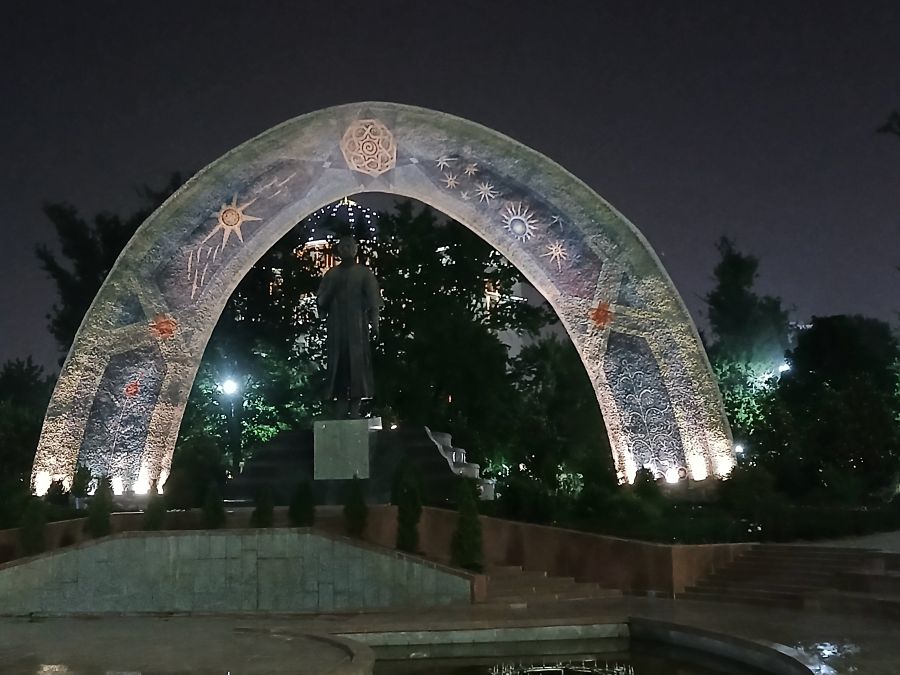 Rudaki Persian Arch now in back of the Park, moved near to 2020.
